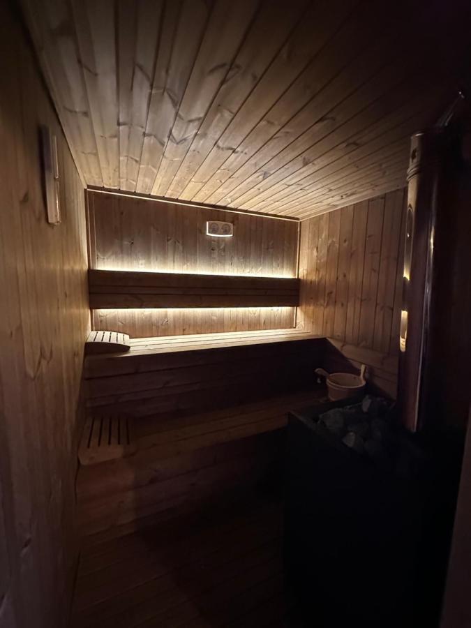 Villa Le Cinema Shiroki Dol Luaran gambar